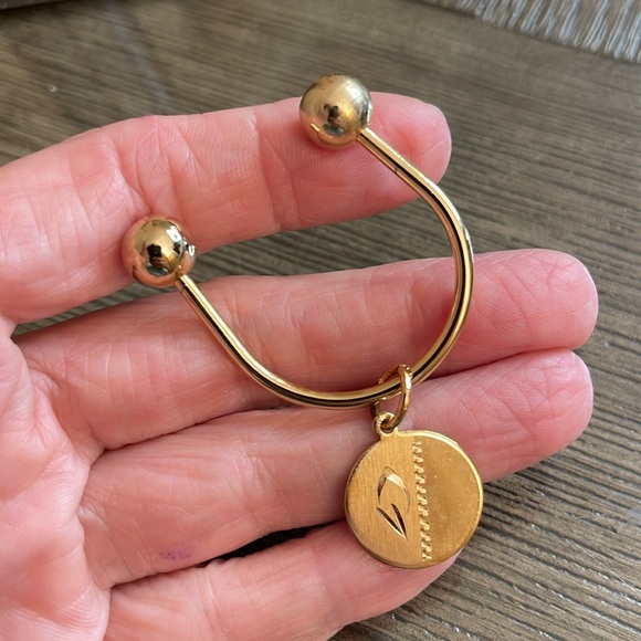 Vintage Boxed Gold-tone Marc Anthony Key Ring - Picture 13 of 14